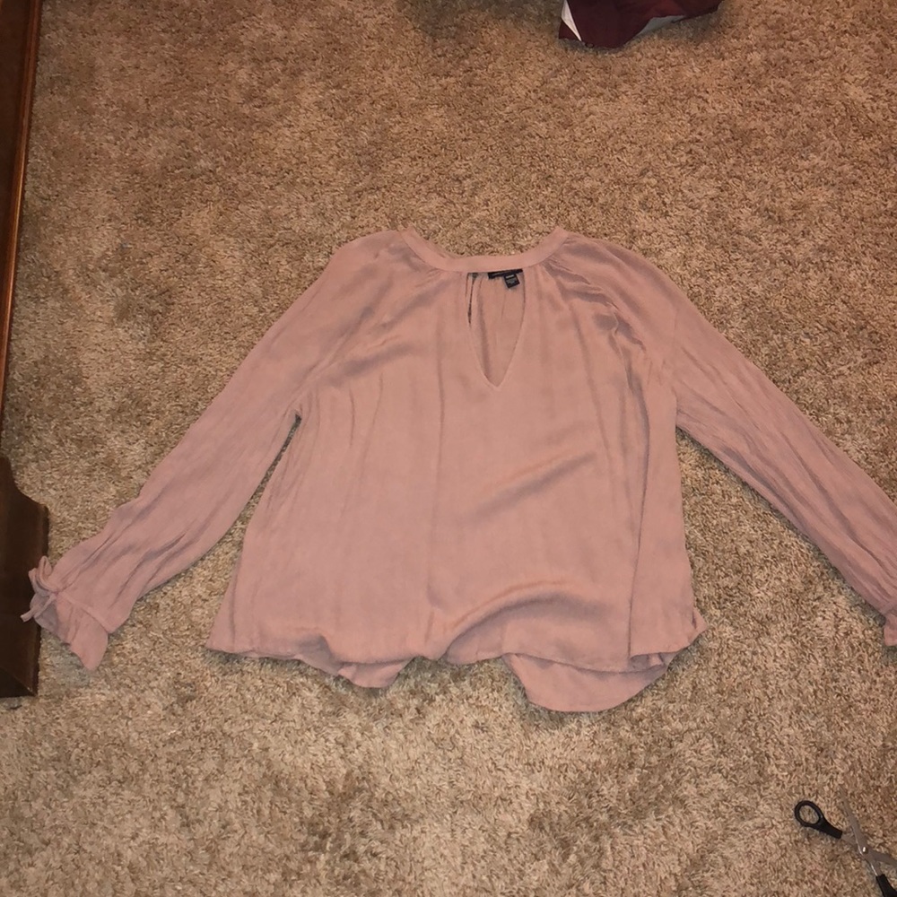 Long sleeve Light Purple top